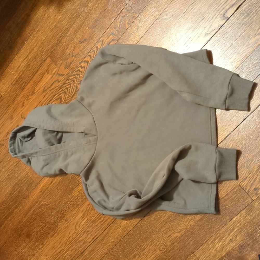 Cropped hoodie size M